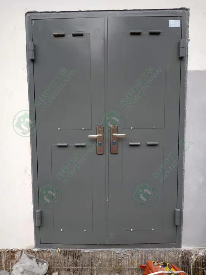 泄爆墙施工泄爆门安装