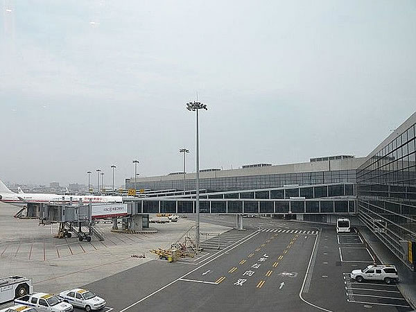 上海虹桥国际机场_工程案例